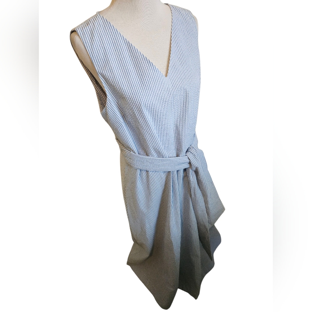 NWT Ann Klein Seersucker Striped Sleeveless Dress Size Large.